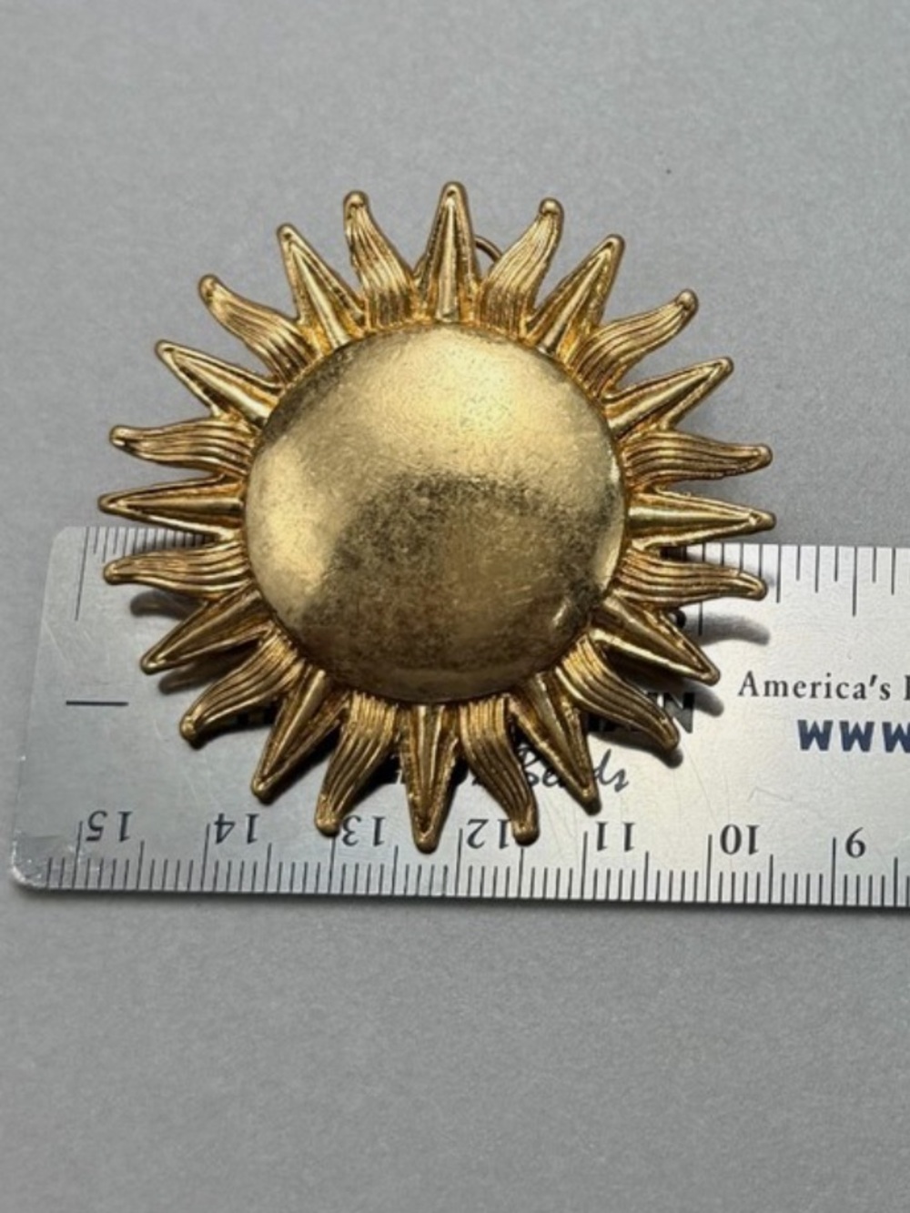 New in Box Zara Summer Sunburst Sunflower Oversized Earring New in Box Gold Tone - Picture 11 of 11